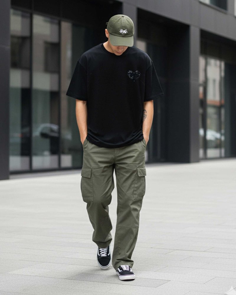 Men’s Oversized Black Graphic T-Shirt