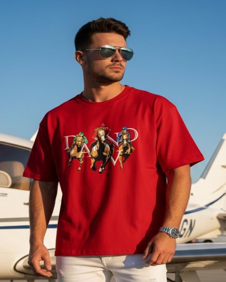 DAVNO Men’s Red Horse Riders Graphic Oversized T-Shirt