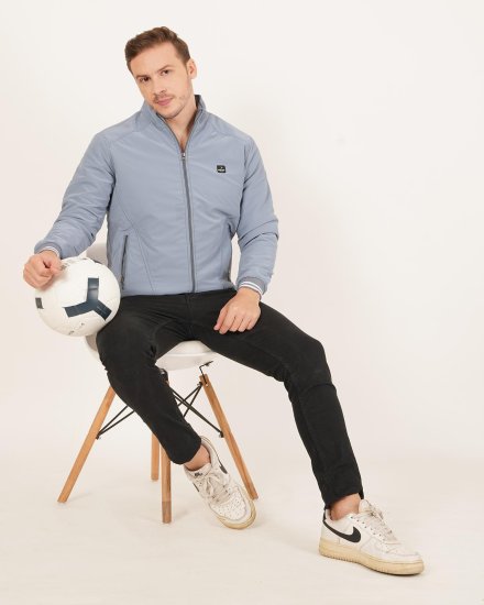 Men’s Light Blue Zip-Up Casual Jacket