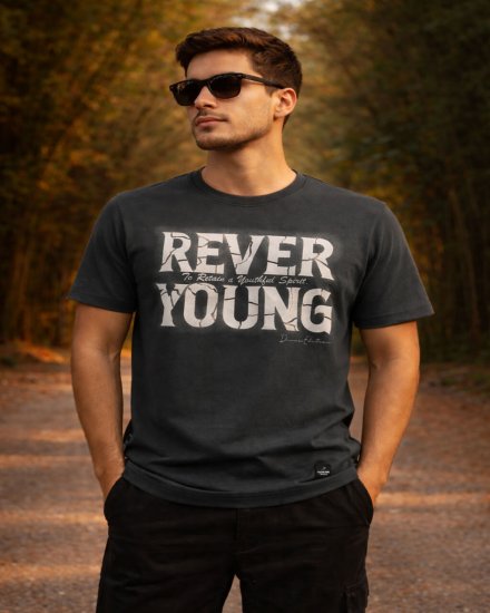 Men’s Grey  Graphic "REVER YOUNG" T-Shirt