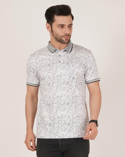 DAVNO Men’s White Abstract Print Polo T-Shirt